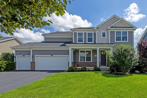 Photo of 211 Night Bird Lane, Delaware, OH 43015 (MLS # 226031527)