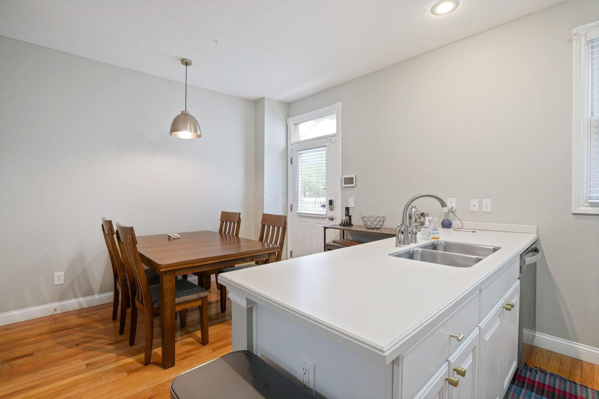 963 Delaware Avenue, Columbus, Ohio image 13
