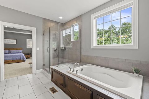 Tiny photo for 2896 Sandycombe Drive, New Albany, OH 43054 (MLS # 226000501)