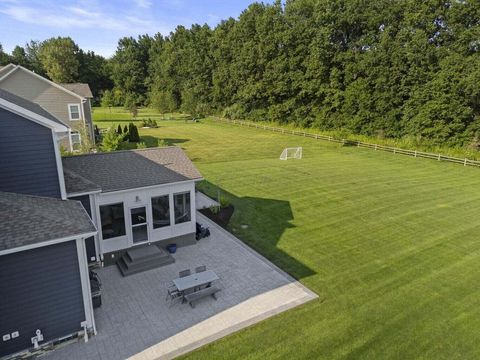 Tiny photo for 2896 Sandycombe Drive, New Albany, OH 43054 (MLS # 226000501)