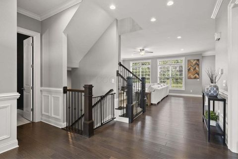 Tiny photo for 2896 Sandycombe Drive, New Albany, OH 43054 (MLS # 226000501)