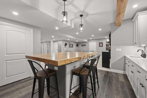 Tiny photo for 2896 Sandycombe Drive, New Albany, OH 43054 (MLS # 226000501)