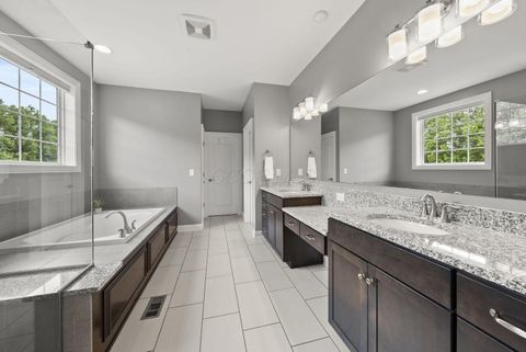 Tiny photo for 2896 Sandycombe Drive, New Albany, OH 43054 (MLS # 226000501)