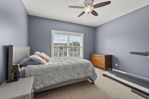 Tiny photo for 2896 Sandycombe Drive, New Albany, OH 43054 (MLS # 226000501)