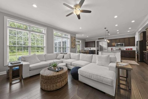 Tiny photo for 2896 Sandycombe Drive, New Albany, OH 43054 (MLS # 226000501)