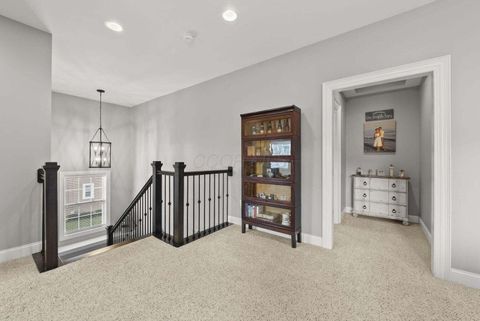 Tiny photo for 2896 Sandycombe Drive, New Albany, OH 43054 (MLS # 226000501)