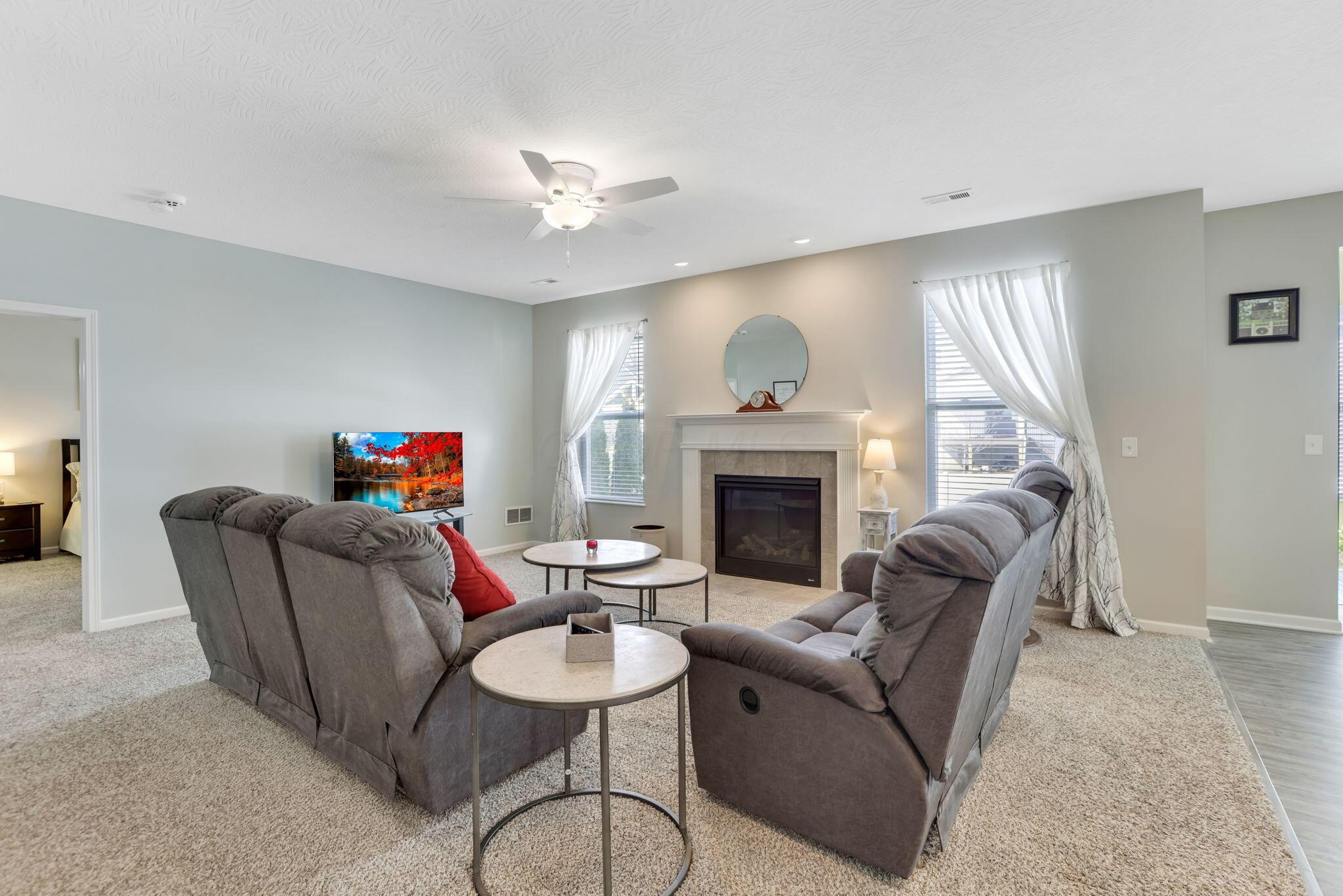 155 Broadmoore Boulevard, Pataskala, Ohio image 10