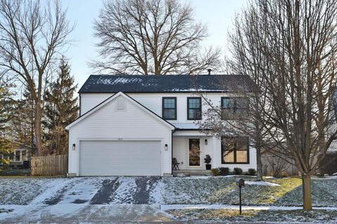 Photo of 7811 Worthington Trace Lane, Columbus, OH 43085 (MLS # 226001481)