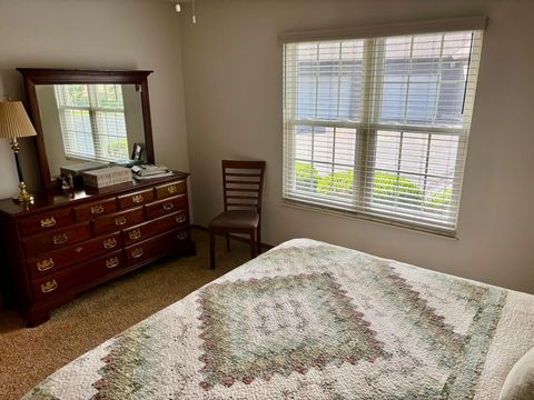 Tiny photo for 2560 Trotterslane Drive, Columbus, OH 43235 (MLS # 225039628)