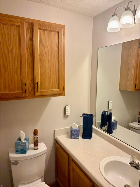 Tiny photo for 2560 Trotterslane Drive, Columbus, OH 43235 (MLS # 225039628)