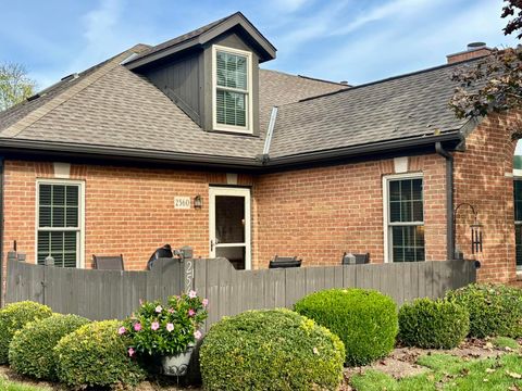 Tiny photo for 2560 Trotterslane Drive, Columbus, OH 43235 (MLS # 225039628)