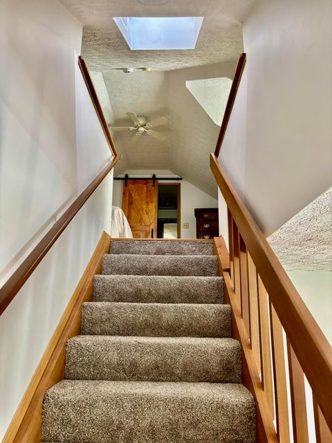 Tiny photo for 2560 Trotterslane Drive, Columbus, OH 43235 (MLS # 225039628)