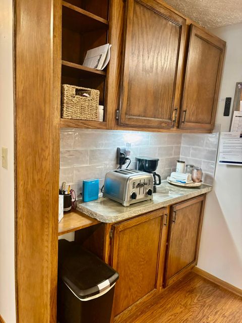 Tiny photo for 2560 Trotterslane Drive, Columbus, OH 43235 (MLS # 225039628)