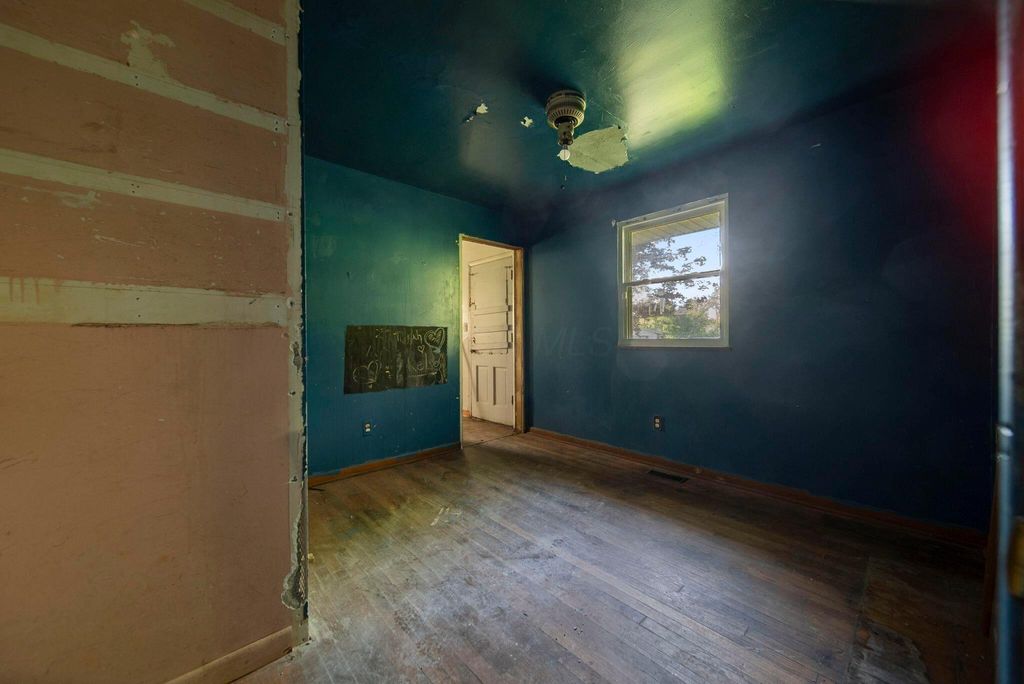 Photo of 2655 Mock Road, Columbus, OH 43219 (MLS # 226013597)