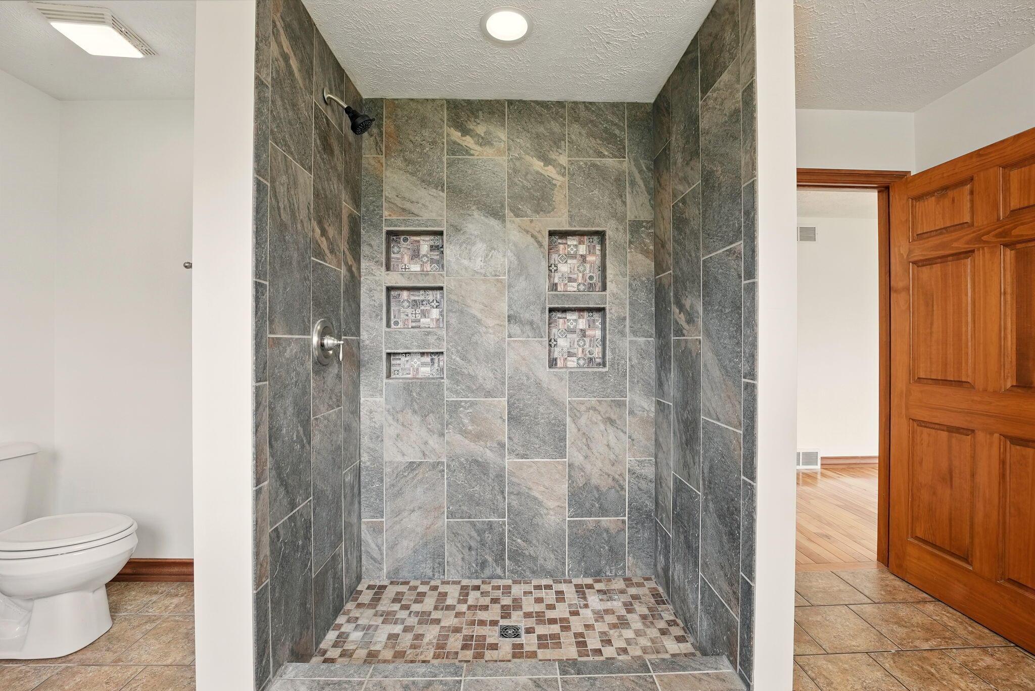9875 Township Road 210, New Lexington, Ohio image 35