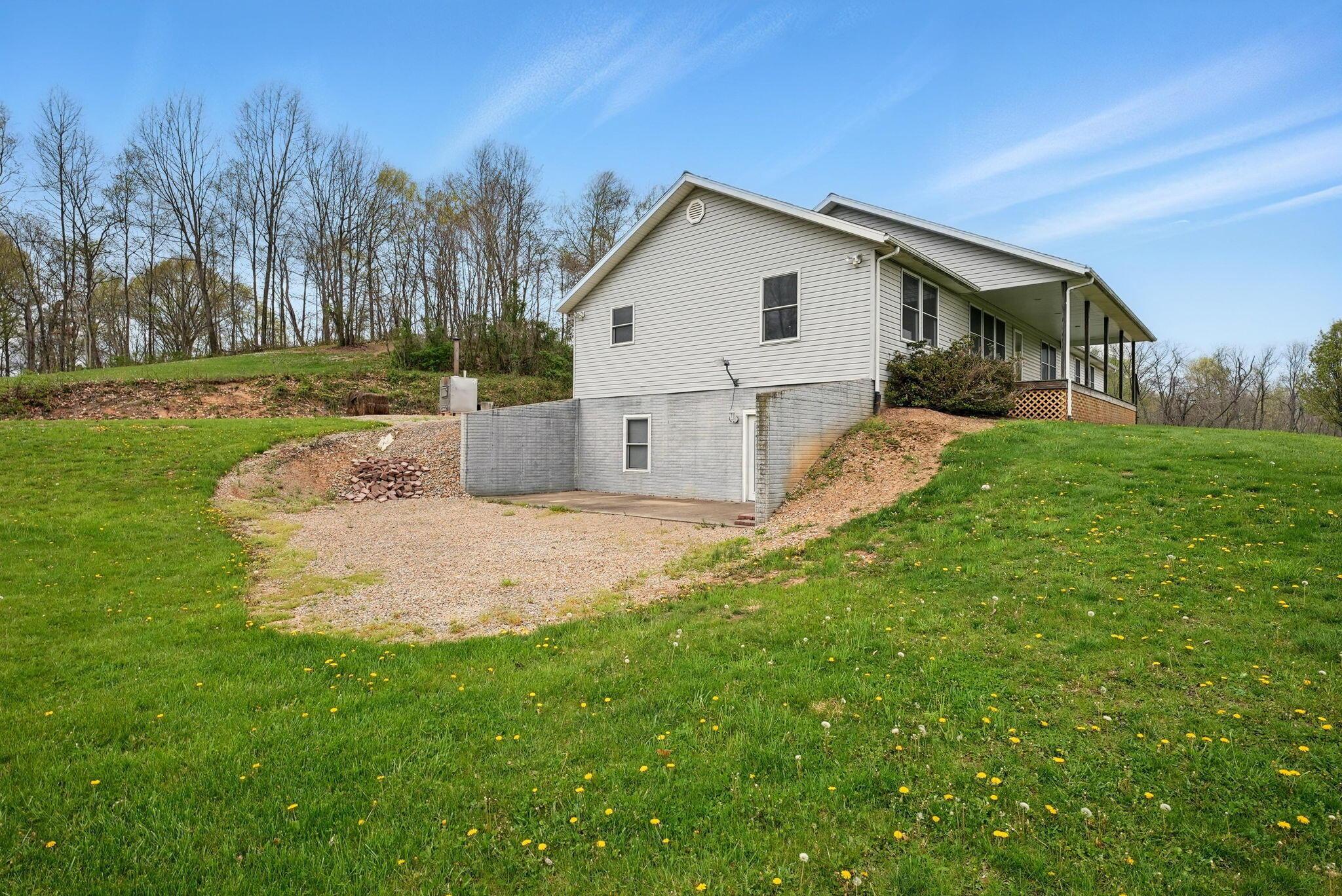9875 Township Road 210, New Lexington, Ohio image 46