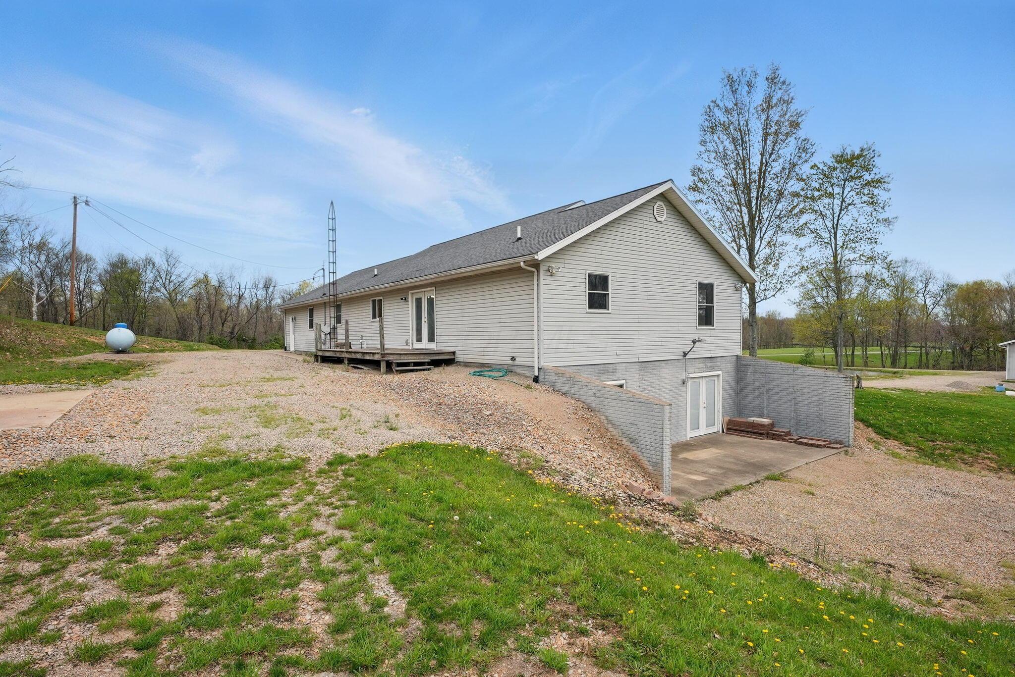 9875 Township Road 210, New Lexington, Ohio image 48