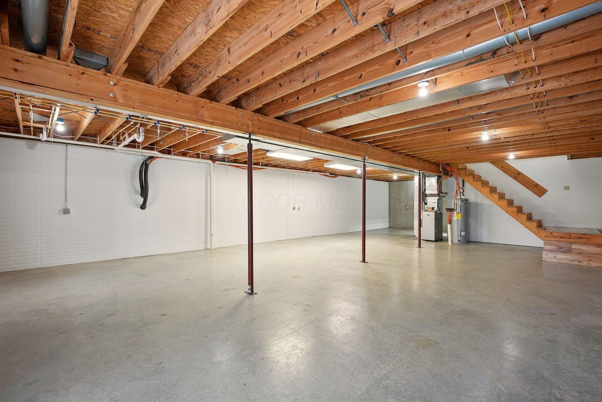 9875 Township Road 210, New Lexington, Ohio image 38