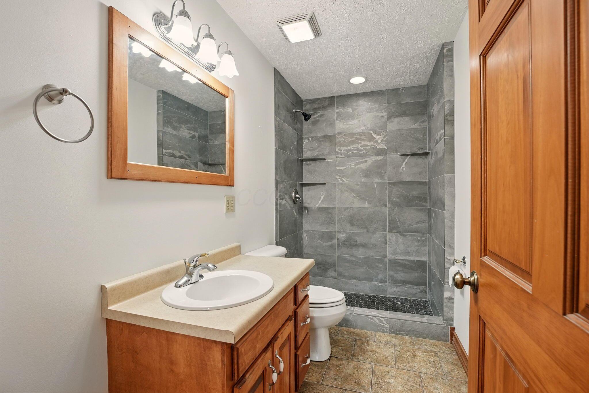 9875 Township Road 210, New Lexington, Ohio image 26