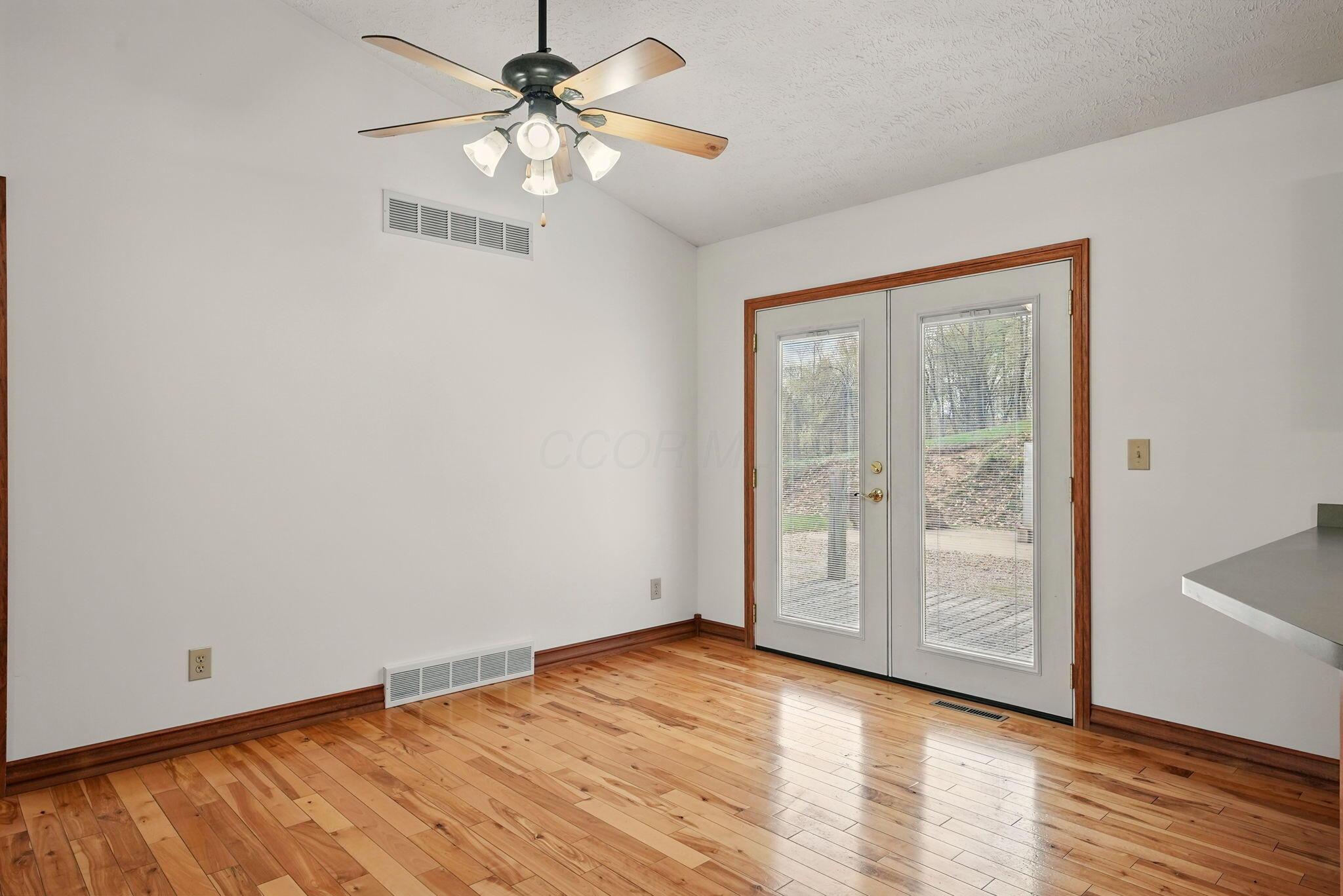 9875 Township Road 210, New Lexington, Ohio image 17