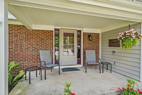 Tiny photo for 7551 Ashlord Court, Dublin, OH 43017 (MLS # 226021746)