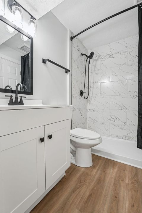 Tiny photo for 3274 Parklane Avenue, Columbus, OH 43231 (MLS # 225037648)