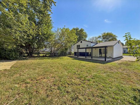 Tiny photo for 3274 Parklane Avenue, Columbus, OH 43231 (MLS # 225037648)