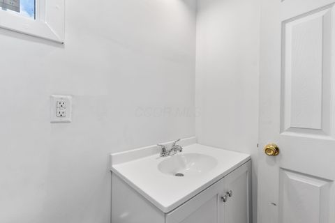 Tiny photo for 341 Girard Avenue, Marion, OH 43302 (MLS # 226000742)