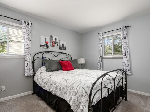 Tiny photo for 1248 Gresham Road, Columbus, OH 43204 (MLS # 225037102)