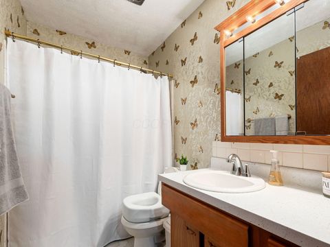 Tiny photo for 1248 Gresham Road, Columbus, OH 43204 (MLS # 225037102)