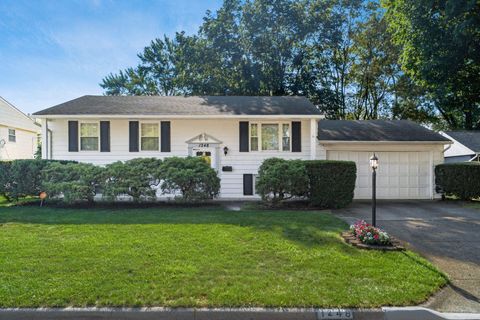 Tiny photo for 1248 Gresham Road, Columbus, OH 43204 (MLS # 225037102)