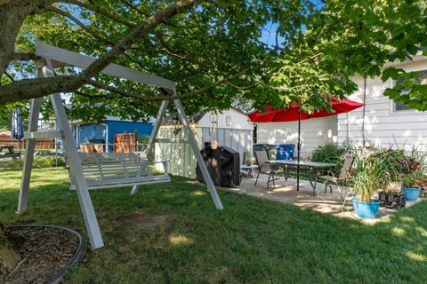 Tiny photo for 1248 Gresham Road, Columbus, OH 43204 (MLS # 225037102)