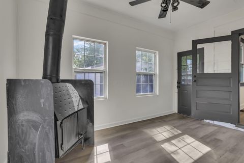 Tiny photo for 141 S Kensington Place, Springfield, OH 45504 (MLS # 225037227)