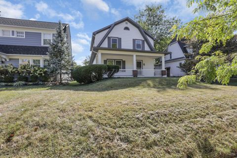 Tiny photo for 141 S Kensington Place, Springfield, OH 45504 (MLS # 225037227)