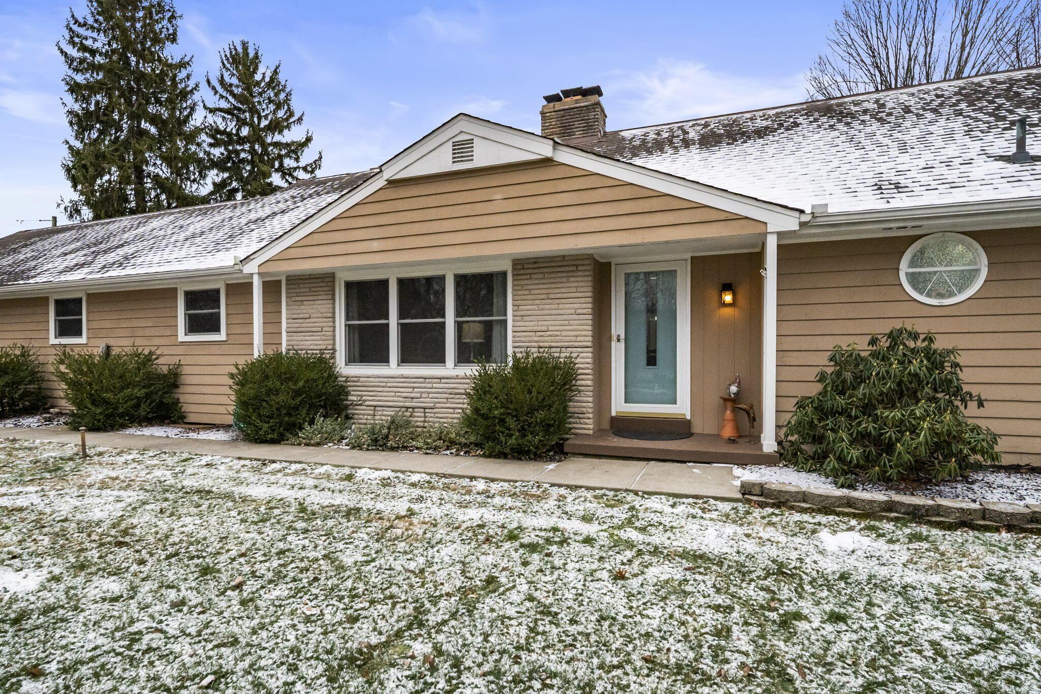 9035 Winchester Road NW