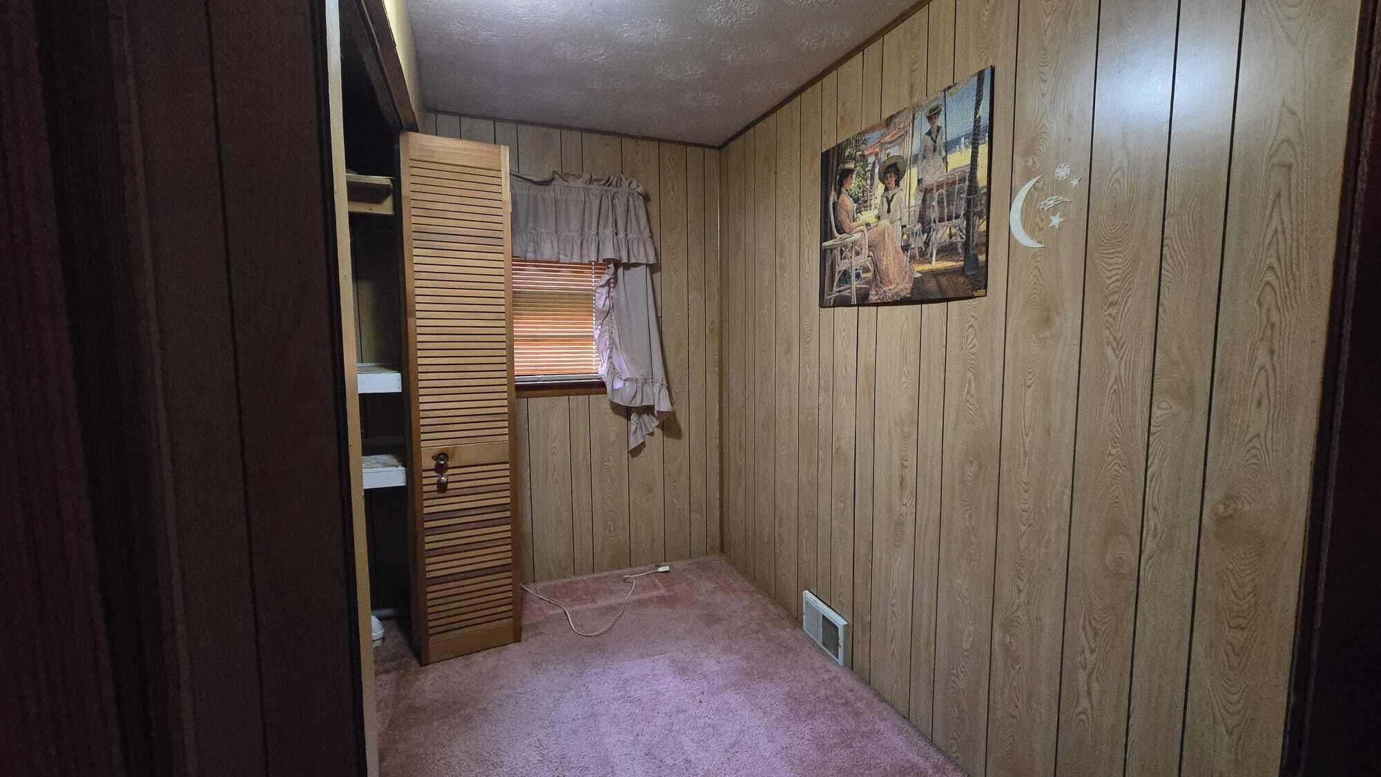 2129 Austintown Warren Road, Warren, Ohio image 11