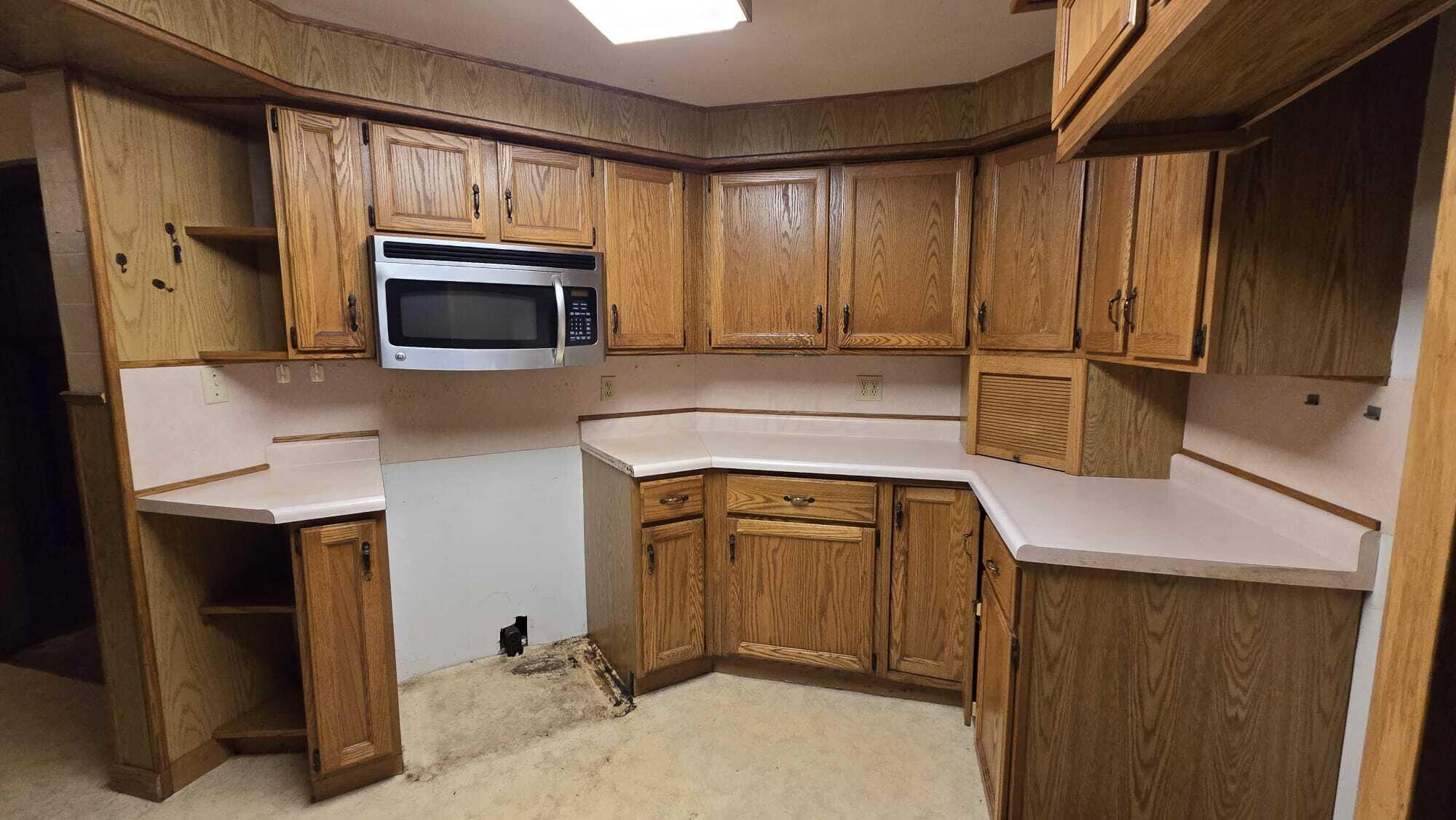 2129 Austintown Warren Road, Warren, Ohio image 42