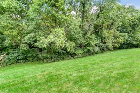 Tiny photo for 3248 Summertime Court 19 #19, Columbus, OH 43221 (MLS # 226029235)