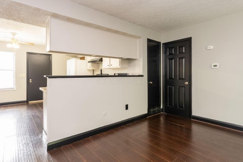 Tiny photo for 3248 Summertime Court 19 #19, Columbus, OH 43221 (MLS # 226029235)
