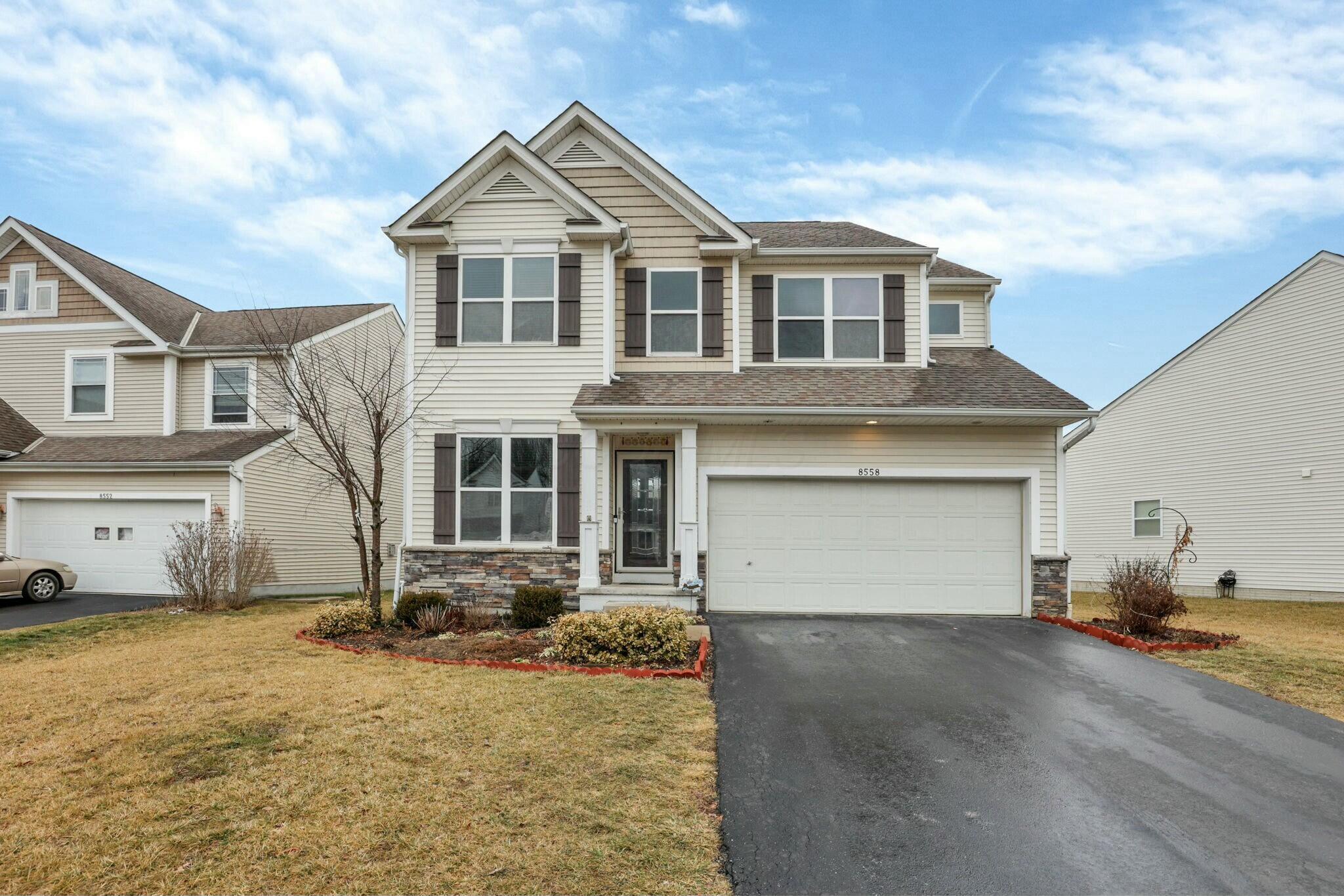 8558 Haleigh Woods Drive, Blacklick, Ohio image 2