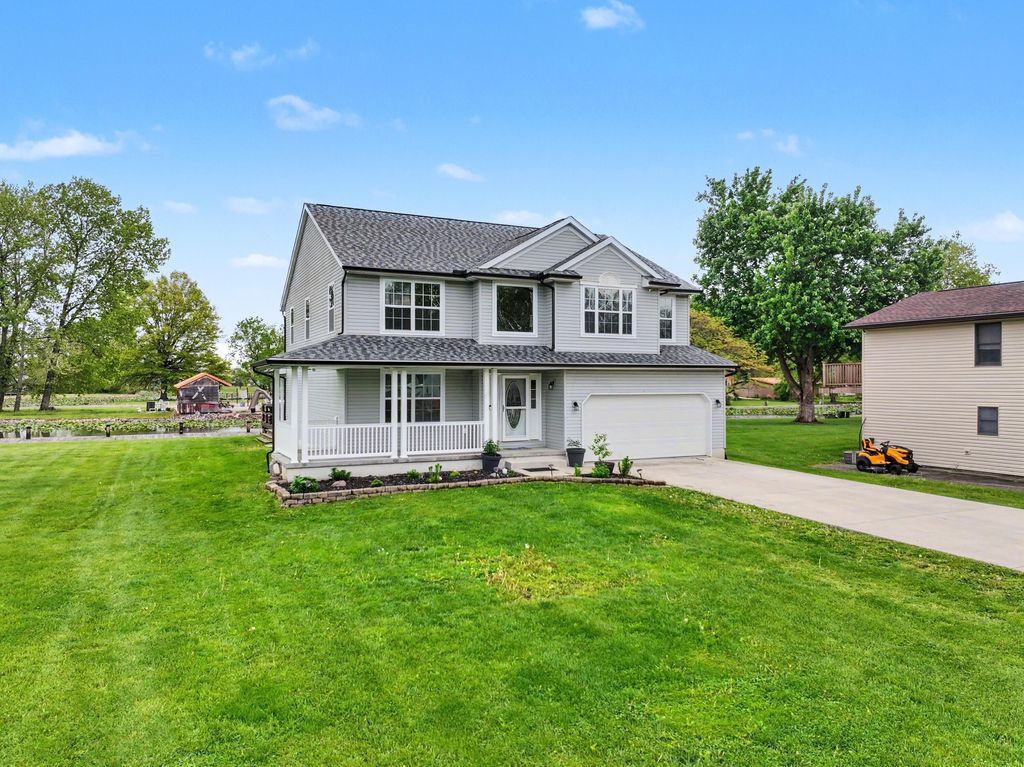 Photo of 15308 Township Road 493, Thornville, OH 43076 (MLS # 226014753)