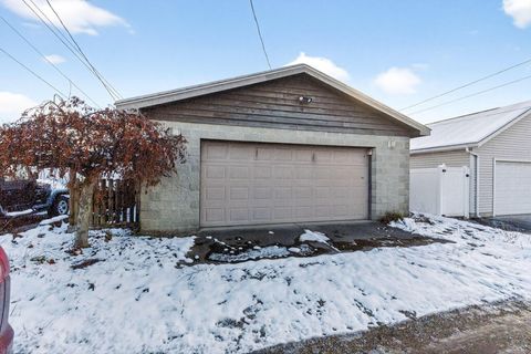 Tiny photo for 236 Southwood Avenue, Columbus, OH 43207 (MLS # 225045270)