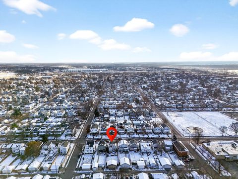 Tiny photo for 236 Southwood Avenue, Columbus, OH 43207 (MLS # 225045270)