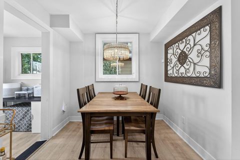 Tiny photo for 236 Southwood Avenue, Columbus, OH 43207 (MLS # 225045270)