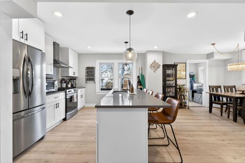 Tiny photo for 236 Southwood Avenue, Columbus, OH 43207 (MLS # 225045270)