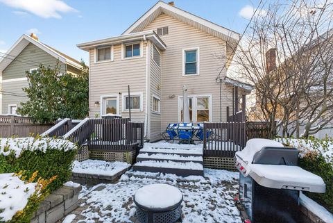 Tiny photo for 236 Southwood Avenue, Columbus, OH 43207 (MLS # 225045270)