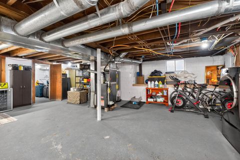 Tiny photo for 236 Southwood Avenue, Columbus, OH 43207 (MLS # 225045270)