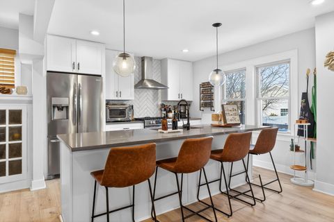 Tiny photo for 236 Southwood Avenue, Columbus, OH 43207 (MLS # 225045270)