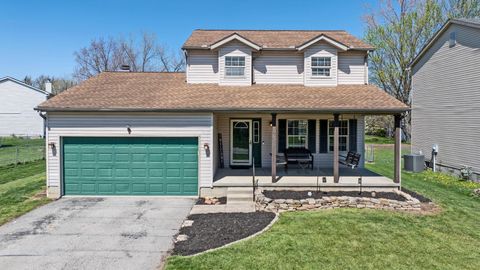 Photo of 1962 Dyer Road, Grove City, OH 43123 (MLS # 226011180)