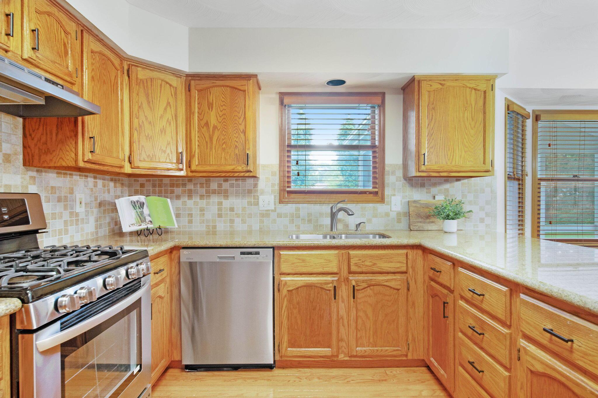 3387 River Narrows Road, Hilliard, Ohio image 22